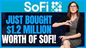 Sofi Technologies Looks Primed for An Earnings Beat! Cathie Wood of Ark Invest Buys More Sofi Stock!